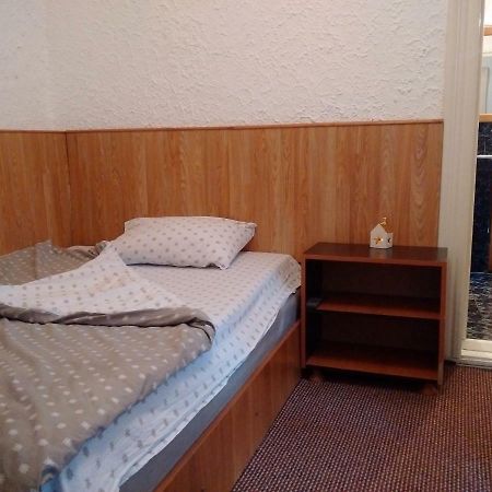 Expo Home Stay Bukarest Exteriör bild