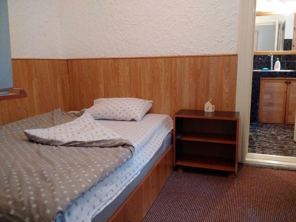 Expo Home Stay Bukarest Exteriör bild